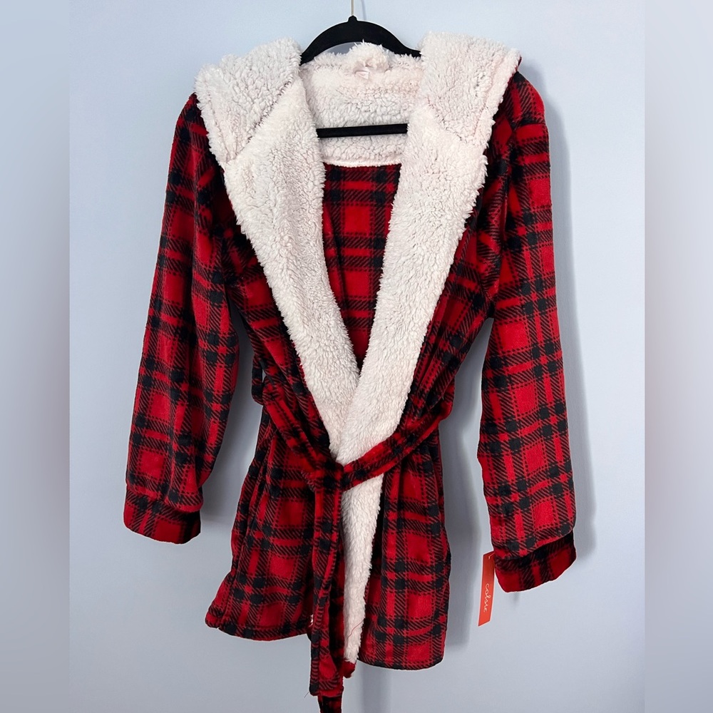 Women’s Colsie Plush Robe